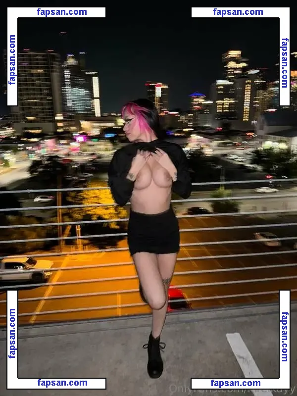 kaylaynez nude photo #0005 from OnlyFans