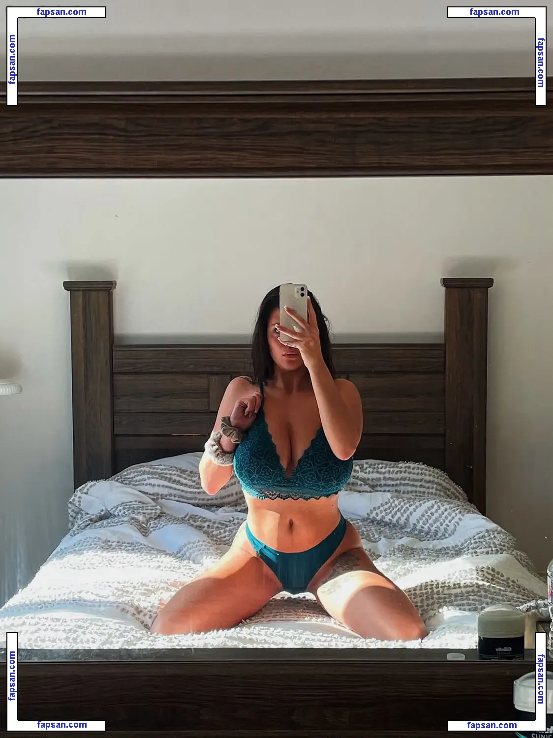 Kaylee Burnett nude photo #0004 from OnlyFans