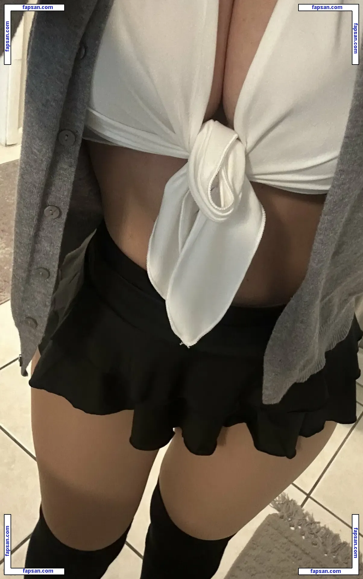 Kaytsadventures nude photo #0008 from OnlyFans