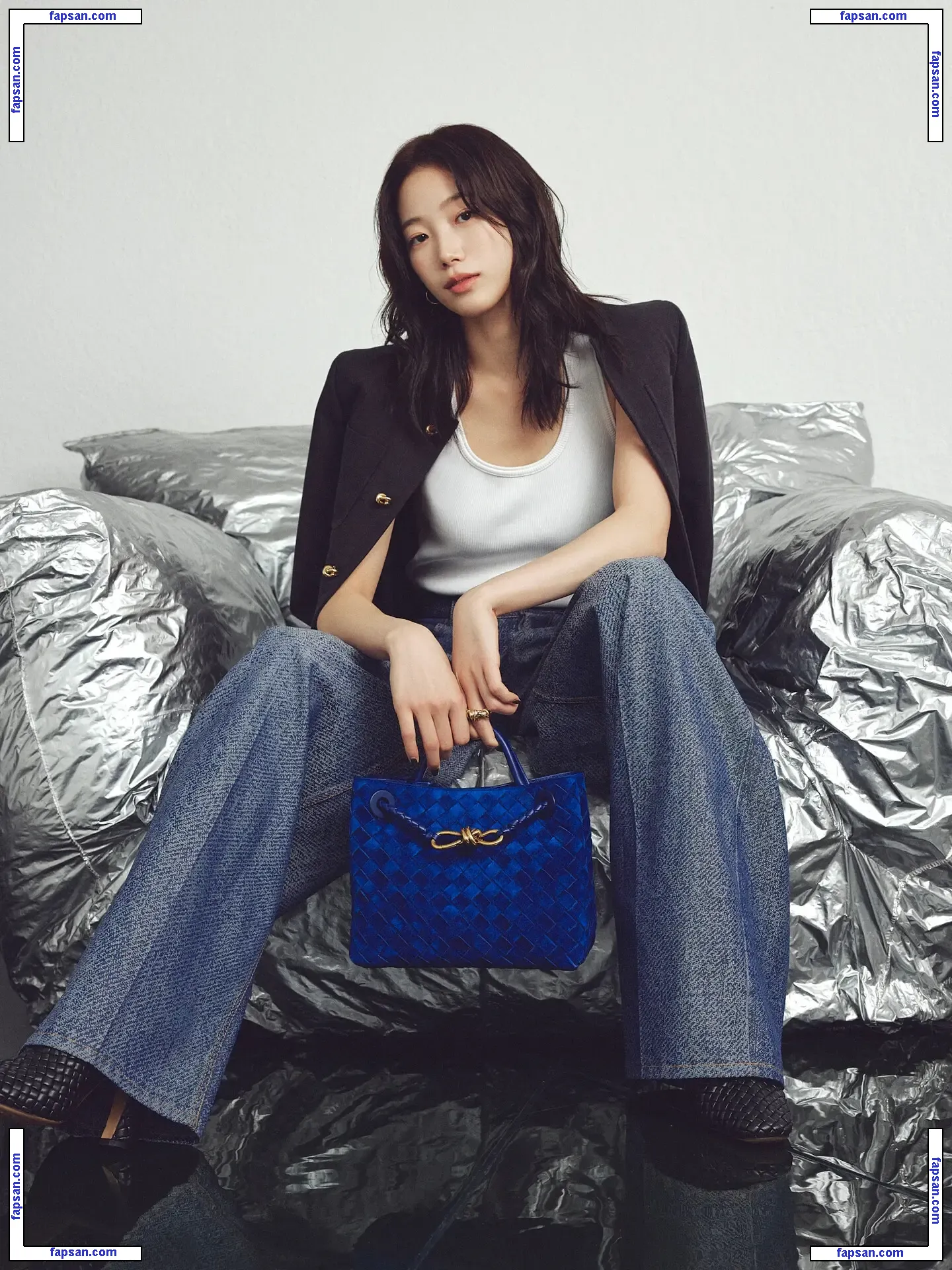 Kazuha Nakamura 中村 一葉 | LESSERAFIM nude photo #0001 from OnlyFans