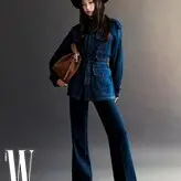 Kazuha Nakamura 中村 一葉 | LESSERAFIM nude #0024