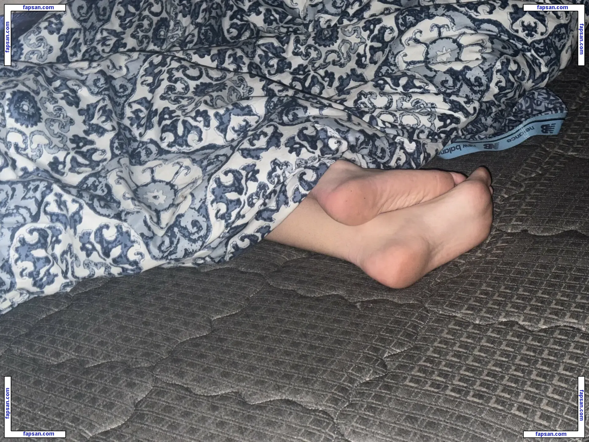 KBJenn голая фото #0009 с Онлифанс