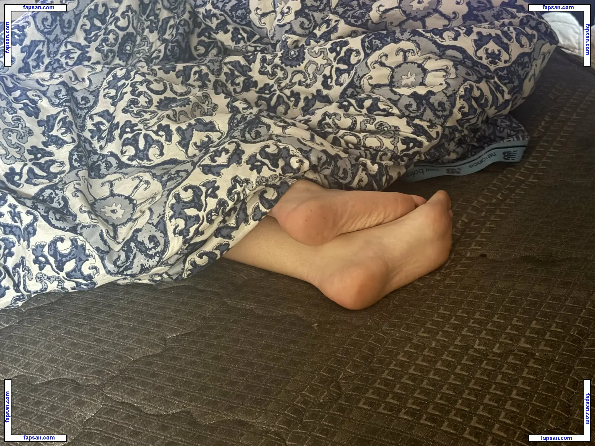 KBJenn голая фото #0011 с Онлифанс