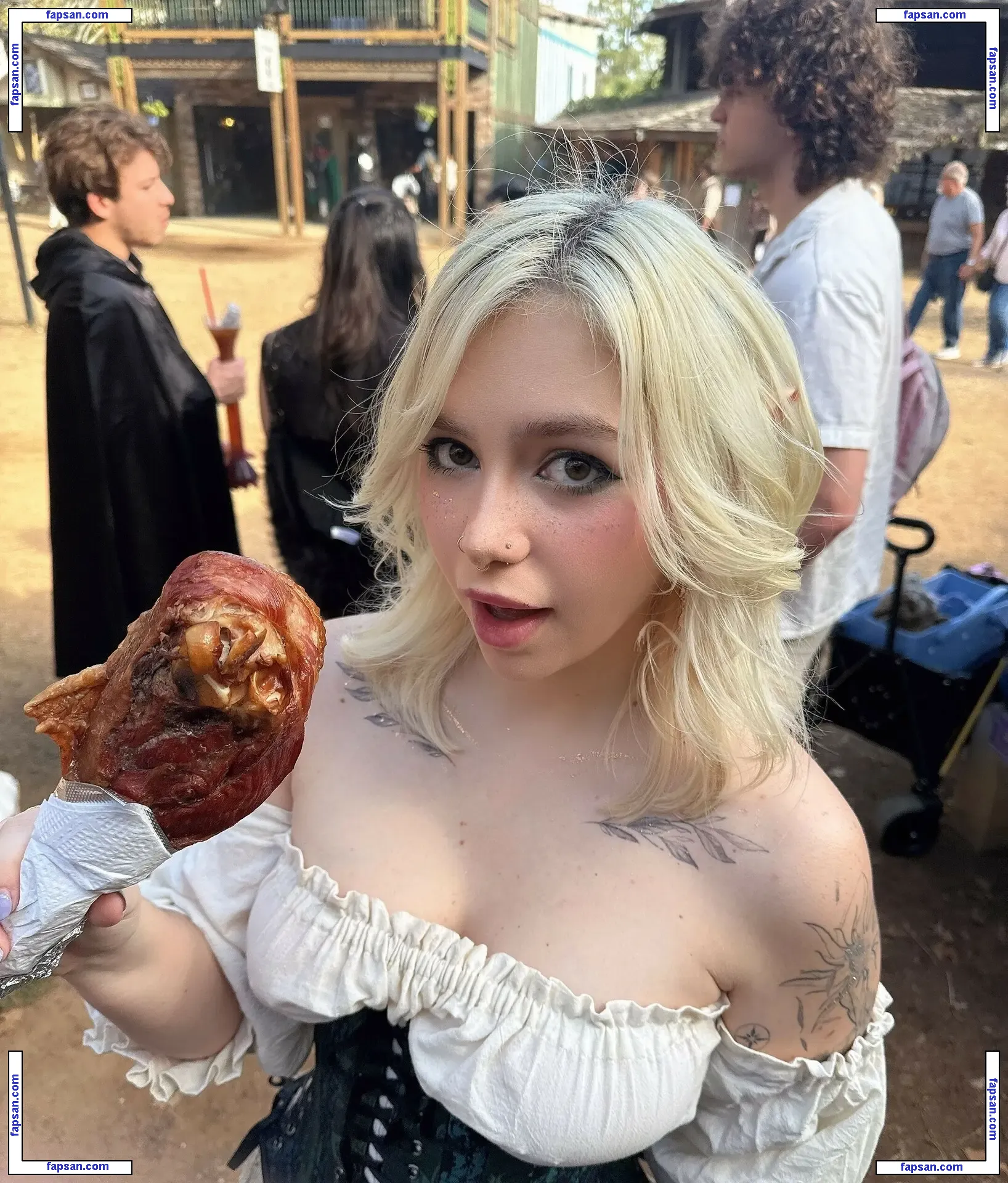 Kealani голая фото #0011 с Онлифанс