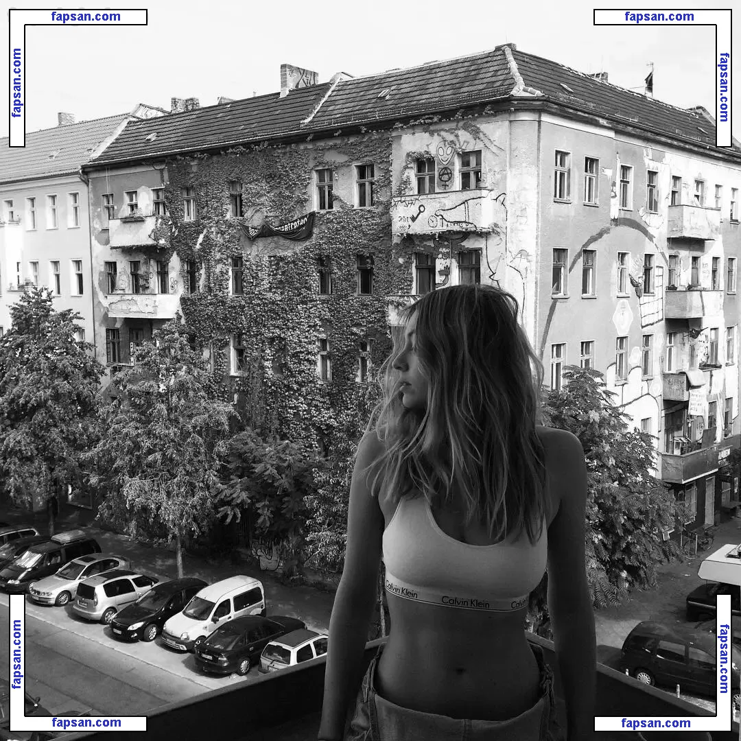 Keeley Hazel голая фото #0065 с Онлифанс