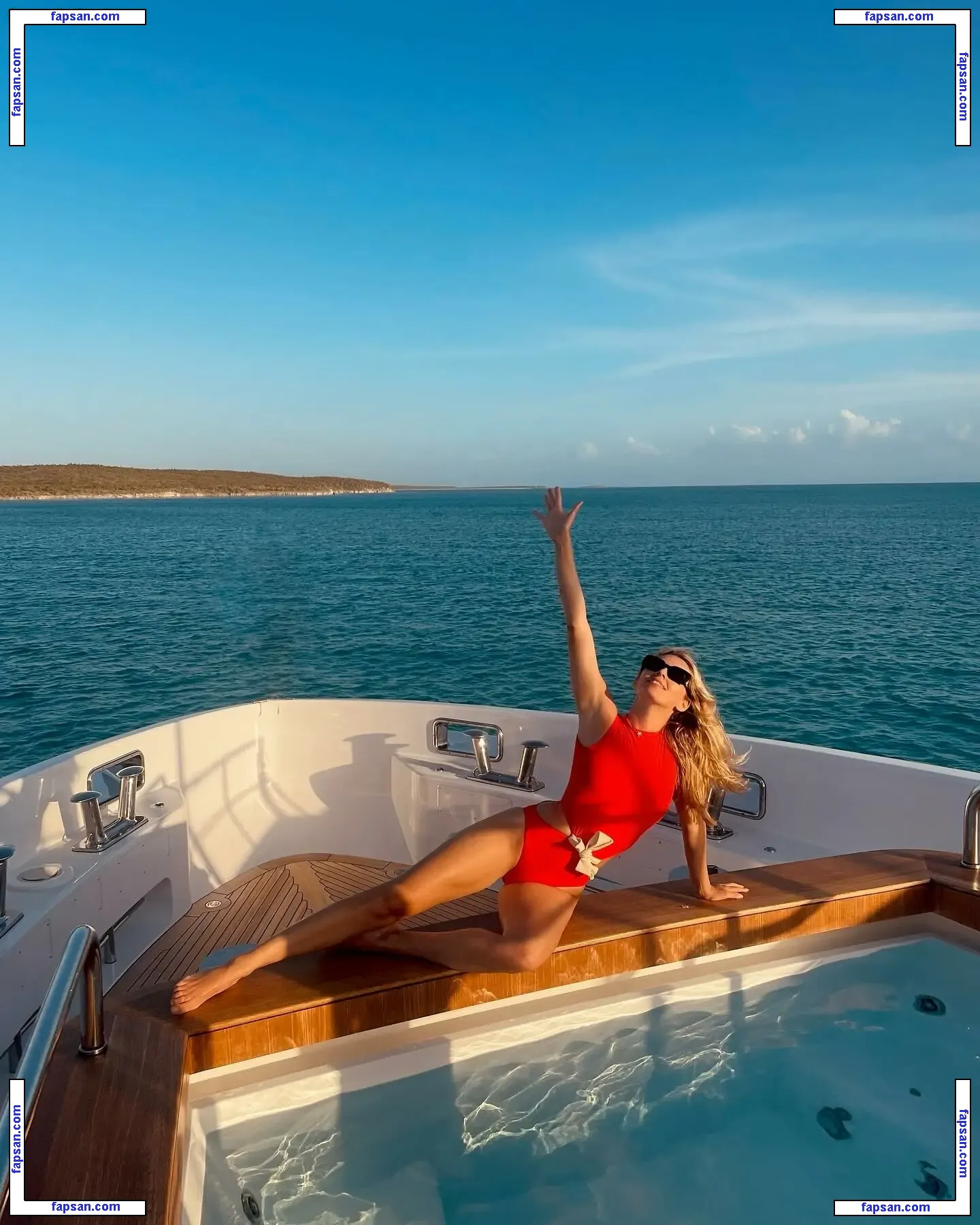 Keeley Hazel голая фото #0069 с Онлифанс