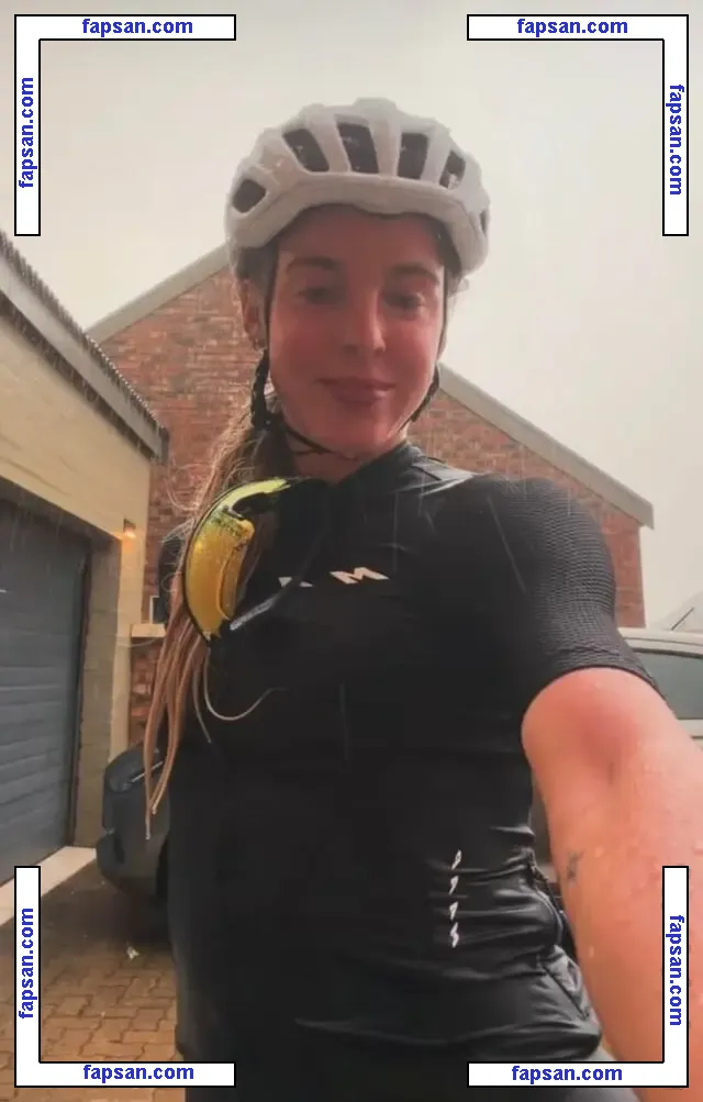 Keely Hodgkinson nude photo #0097 from OnlyFans