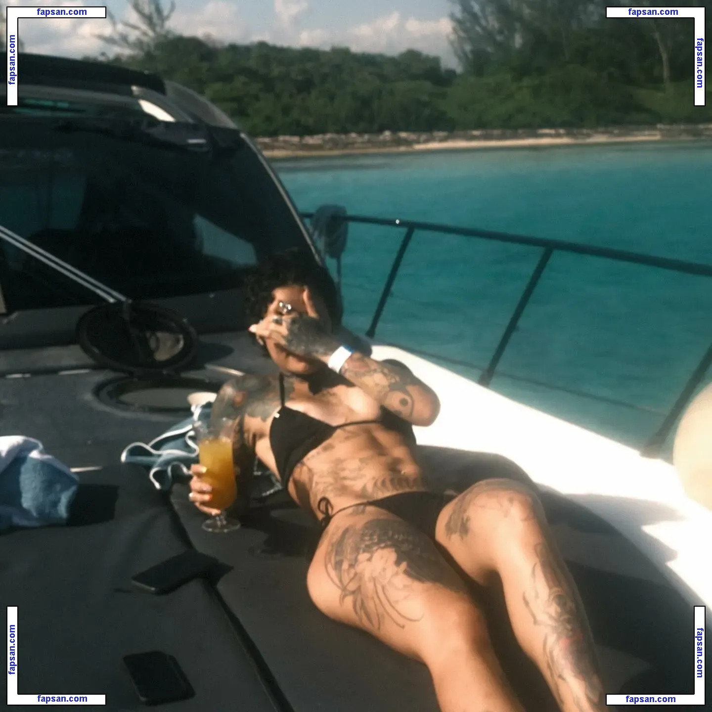 Kehlani nude photo #0149 from OnlyFans