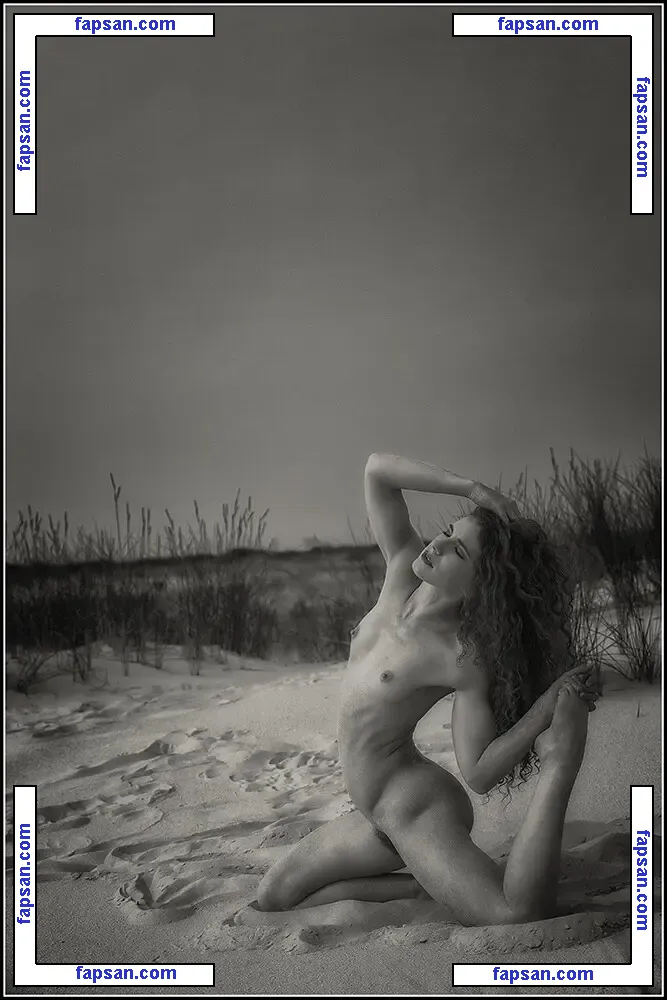 Keira Grant голая фото #0172 с Онлифанс