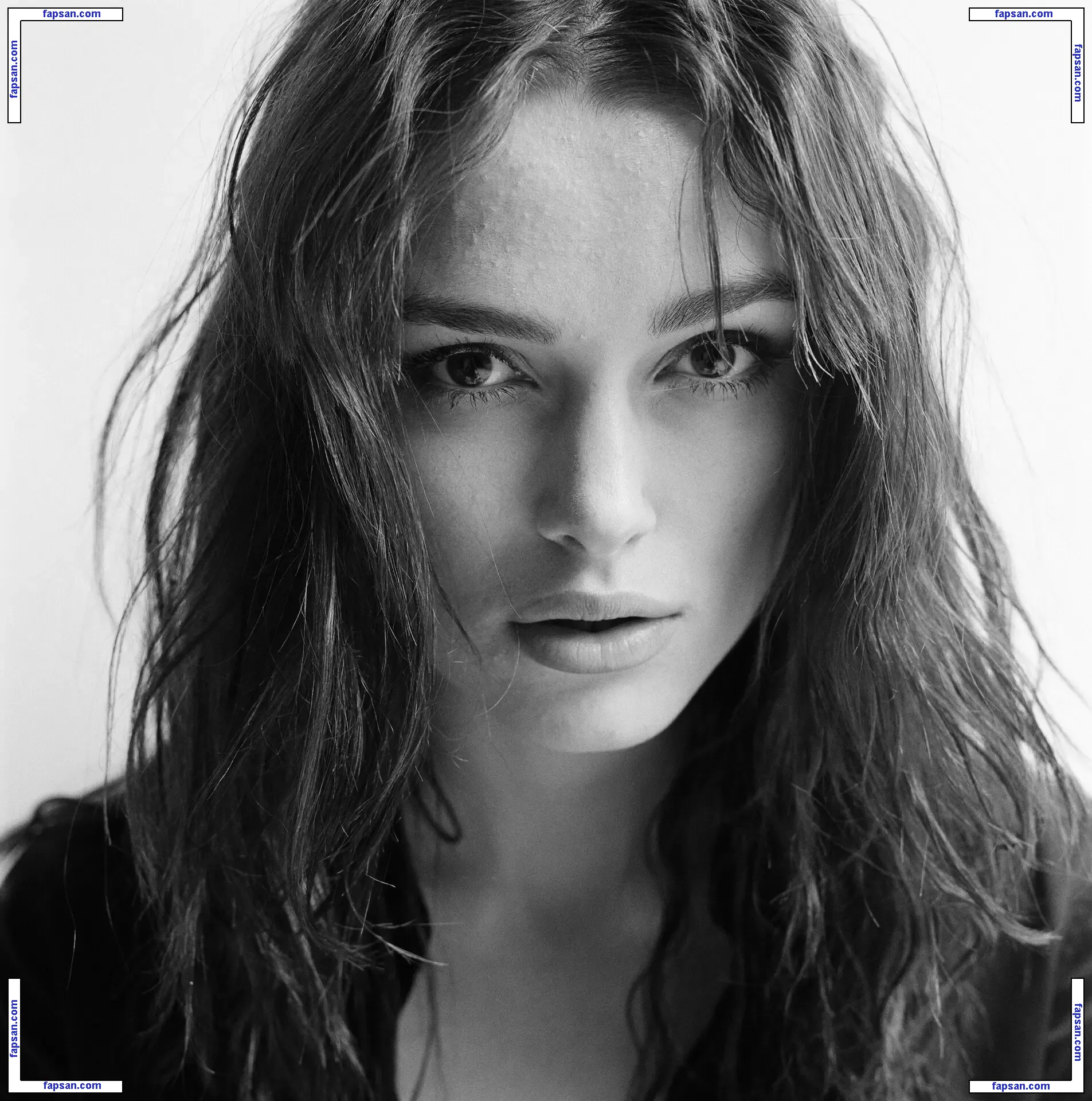 Keira Knightley nude photo #0532 from OnlyFans