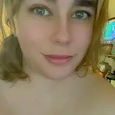 Keligian голая #0032