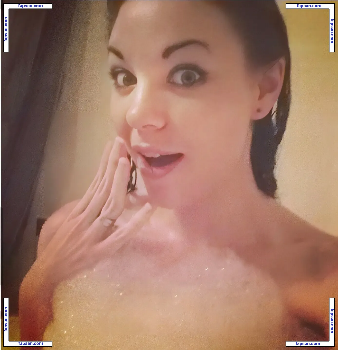 Kellie_g14 nude photo #0023 from OnlyFans