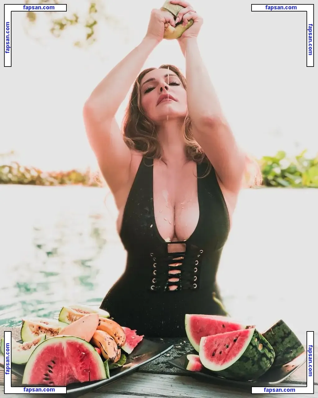 Kelly Brook голая фото #0434 с Онлифанс
