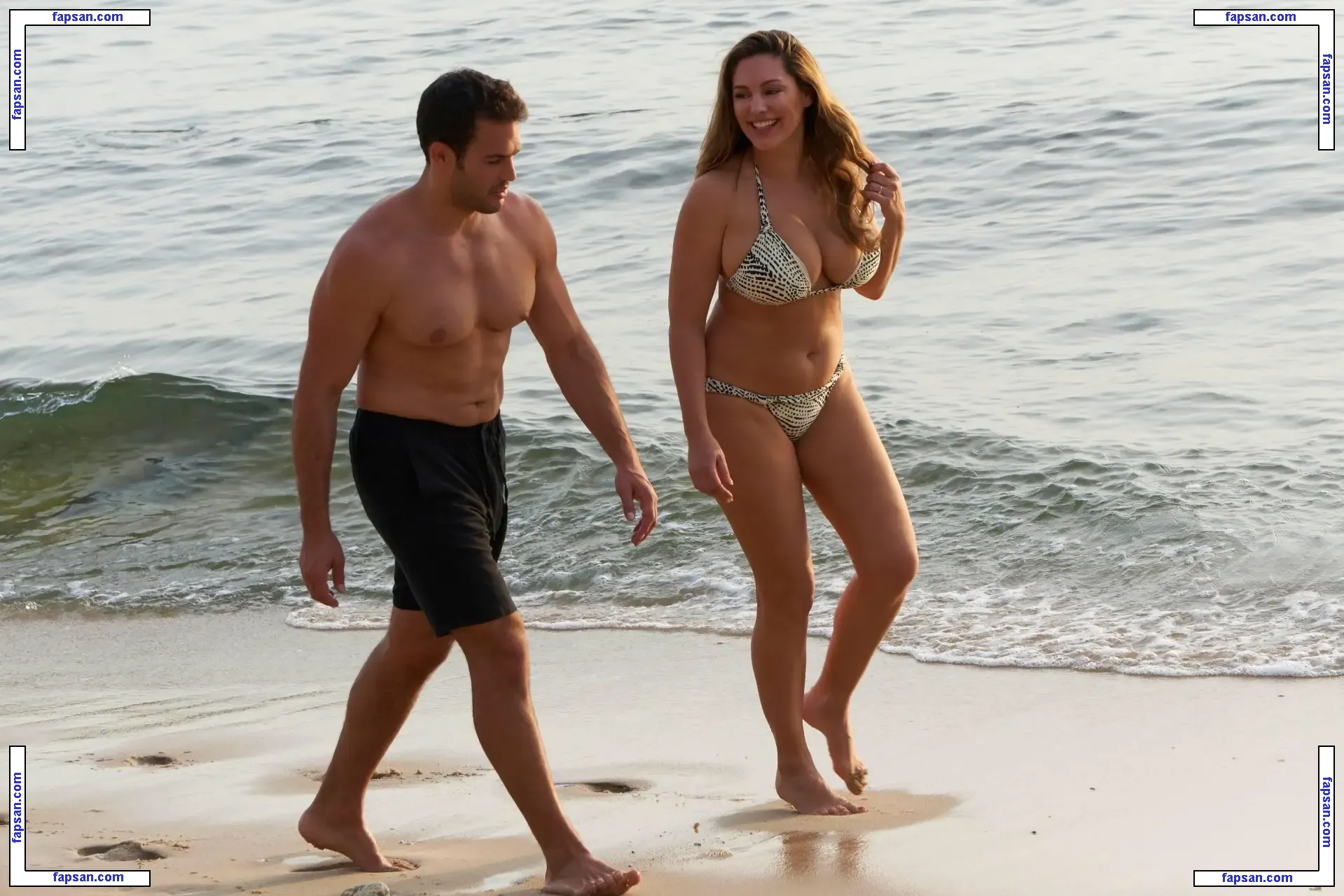 Kelly Brook голая фото #0443 с Онлифанс