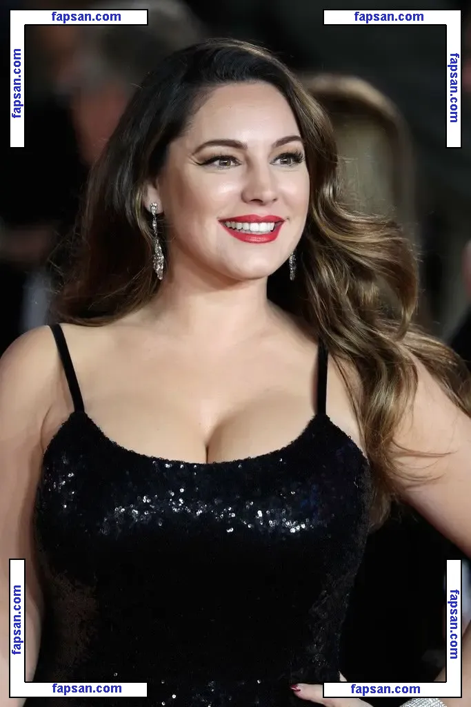 Kelly Brook голая фото #0570 с Онлифанс