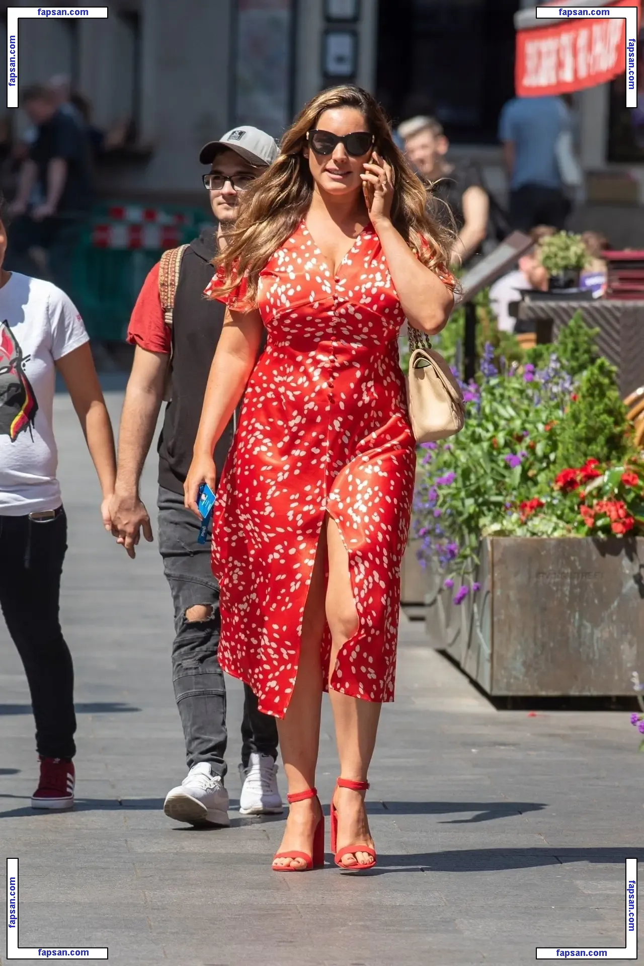 Kelly Brook голая фото #2142 с Онлифанс
