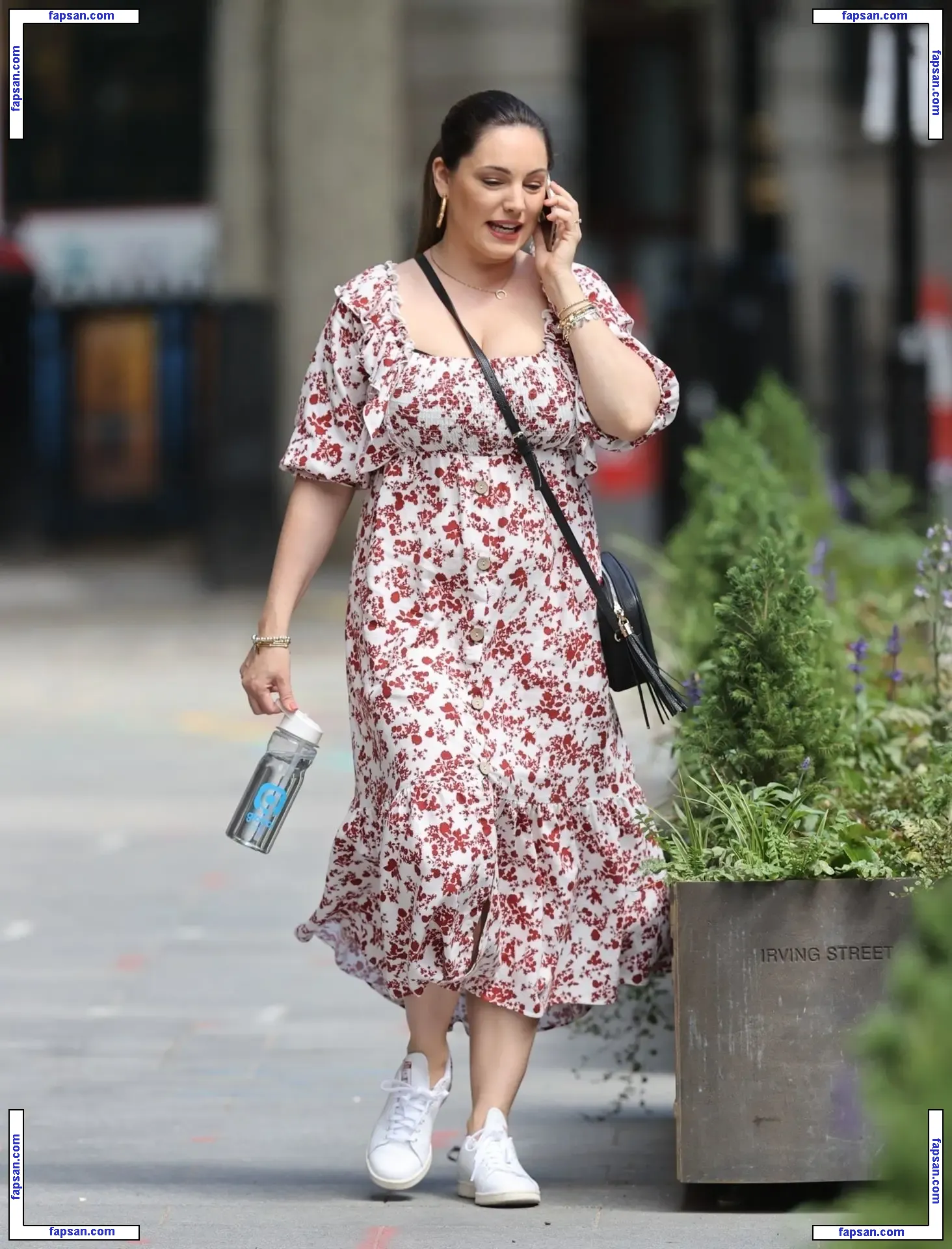 Kelly Brook голая фото #2334 с Онлифанс