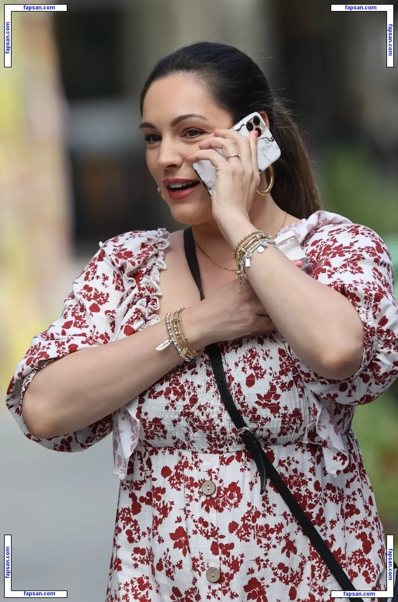 Kelly Brook голая фото #2342 с Онлифанс