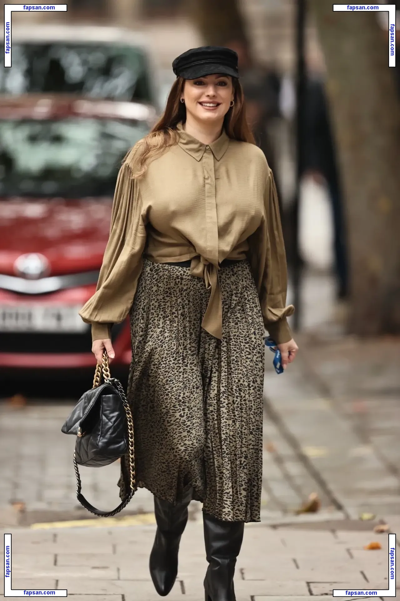Kelly Brook nude photo #2570 from OnlyFans