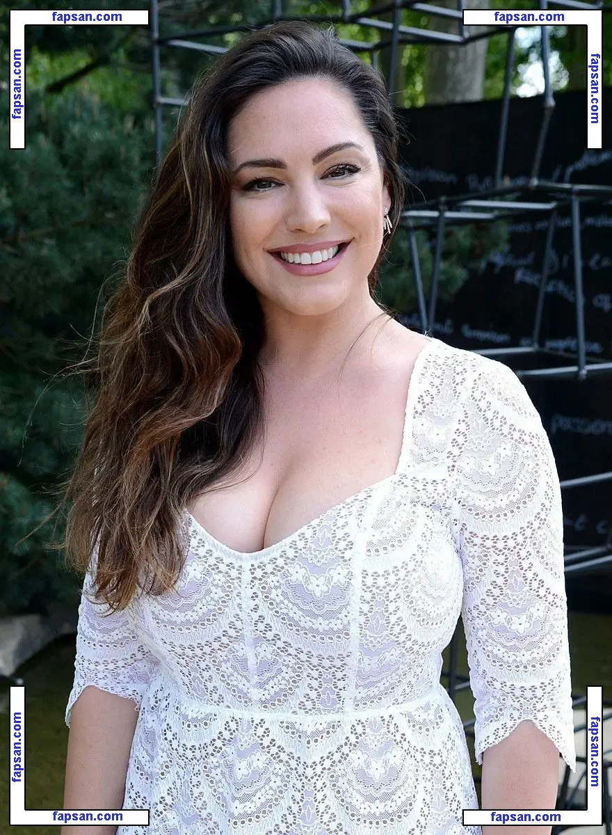 Kelly Brook голая фото #2998 с Онлифанс