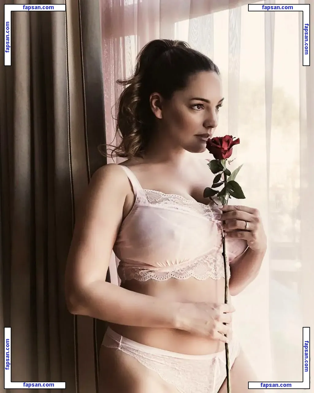 Kelly Brook голая фото #3012 с Онлифанс