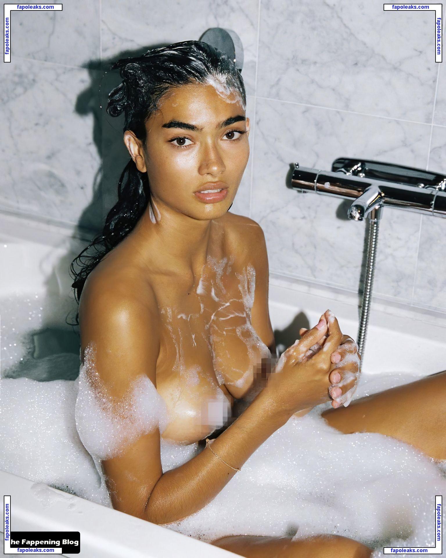 Kelly Gale / kellybellyboom / kellygale голая фото #0818 с Онлифанс