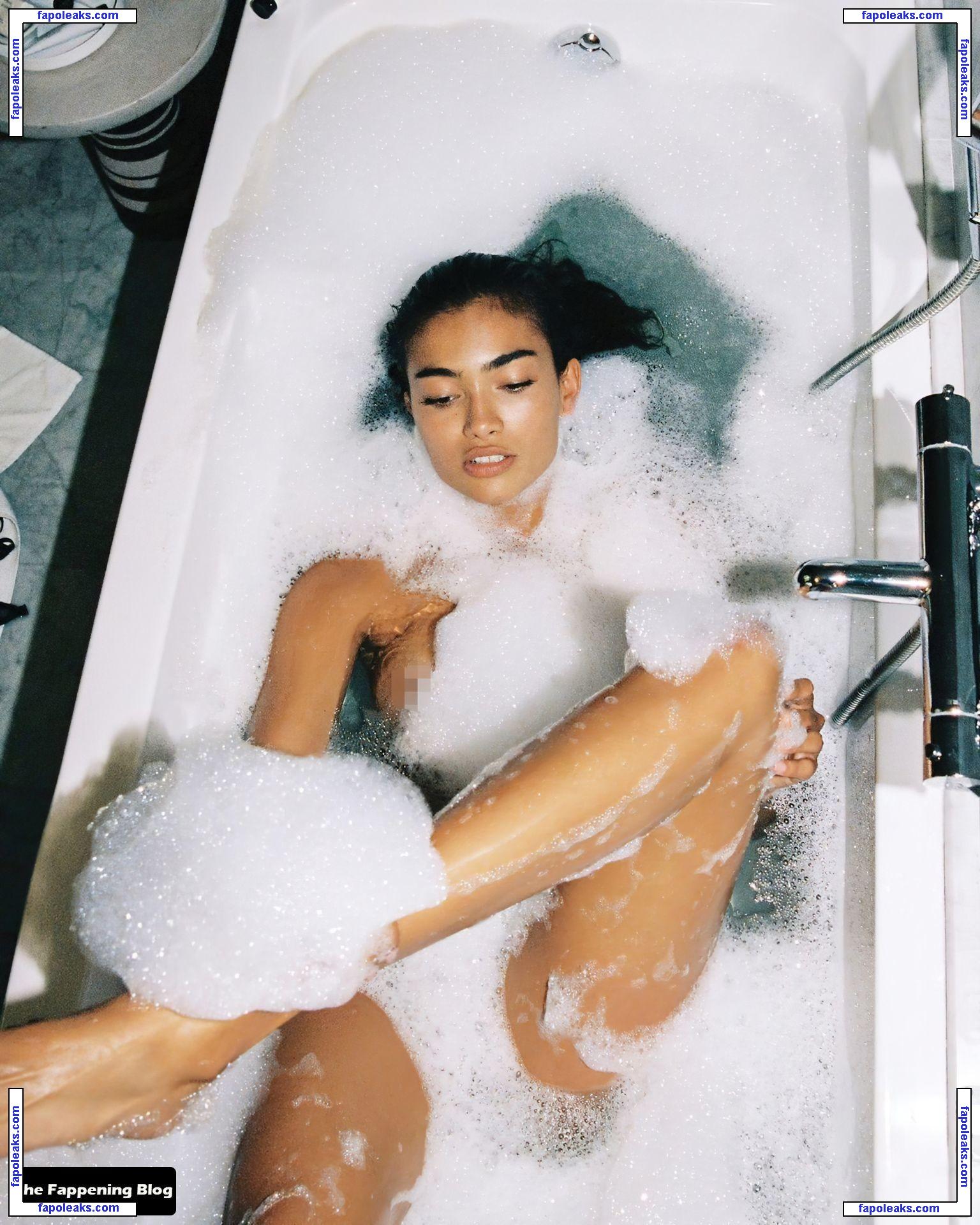 Kelly Gale / kellybellyboom / kellygale голая фото #0822 с Онлифанс