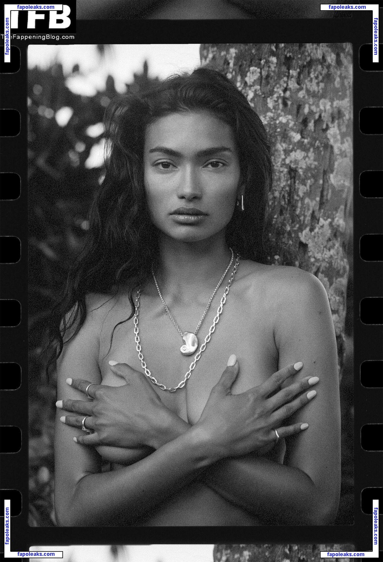 Kelly Gale / kellybellyboom / kellygale голая фото #0826 с Онлифанс