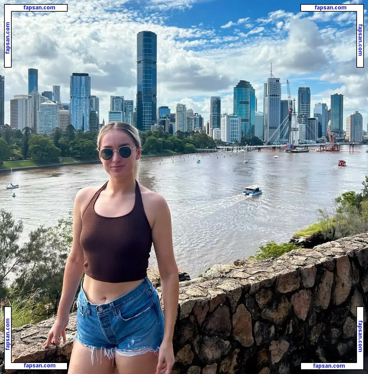 Kelly Marshall nude photo #0019 from OnlyFans