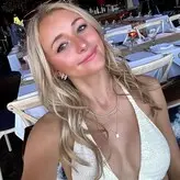 Kellyn McMullan голая #0001