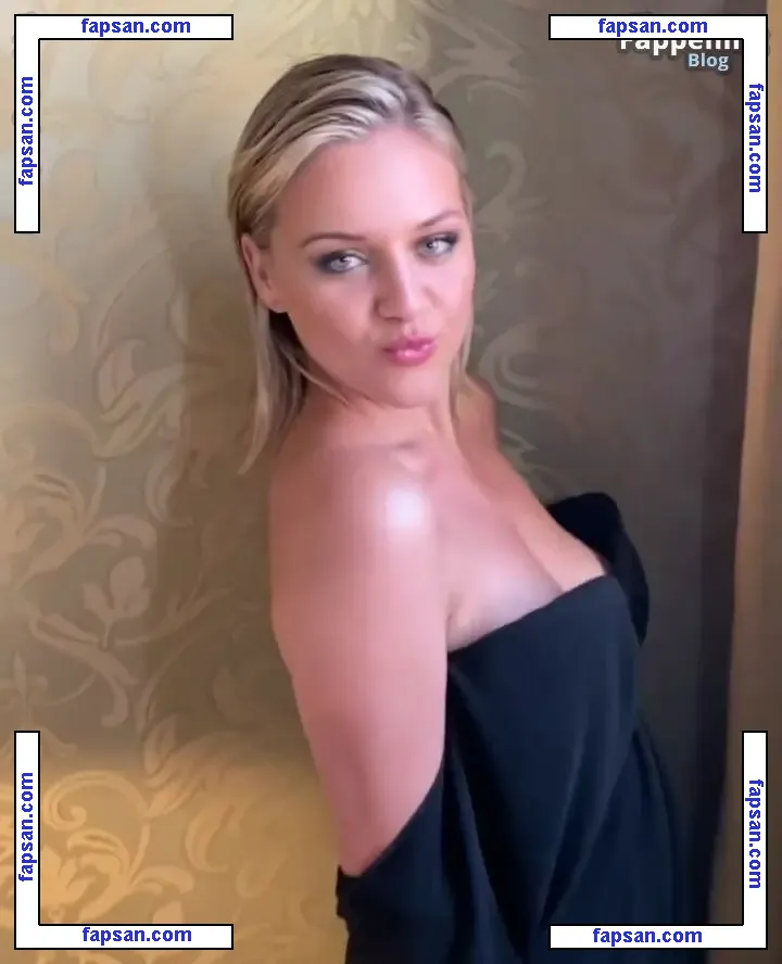 Kelsea Ballerini nude photo #0260 from OnlyFans