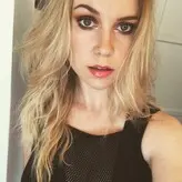 Kelsey Cook голая #0001