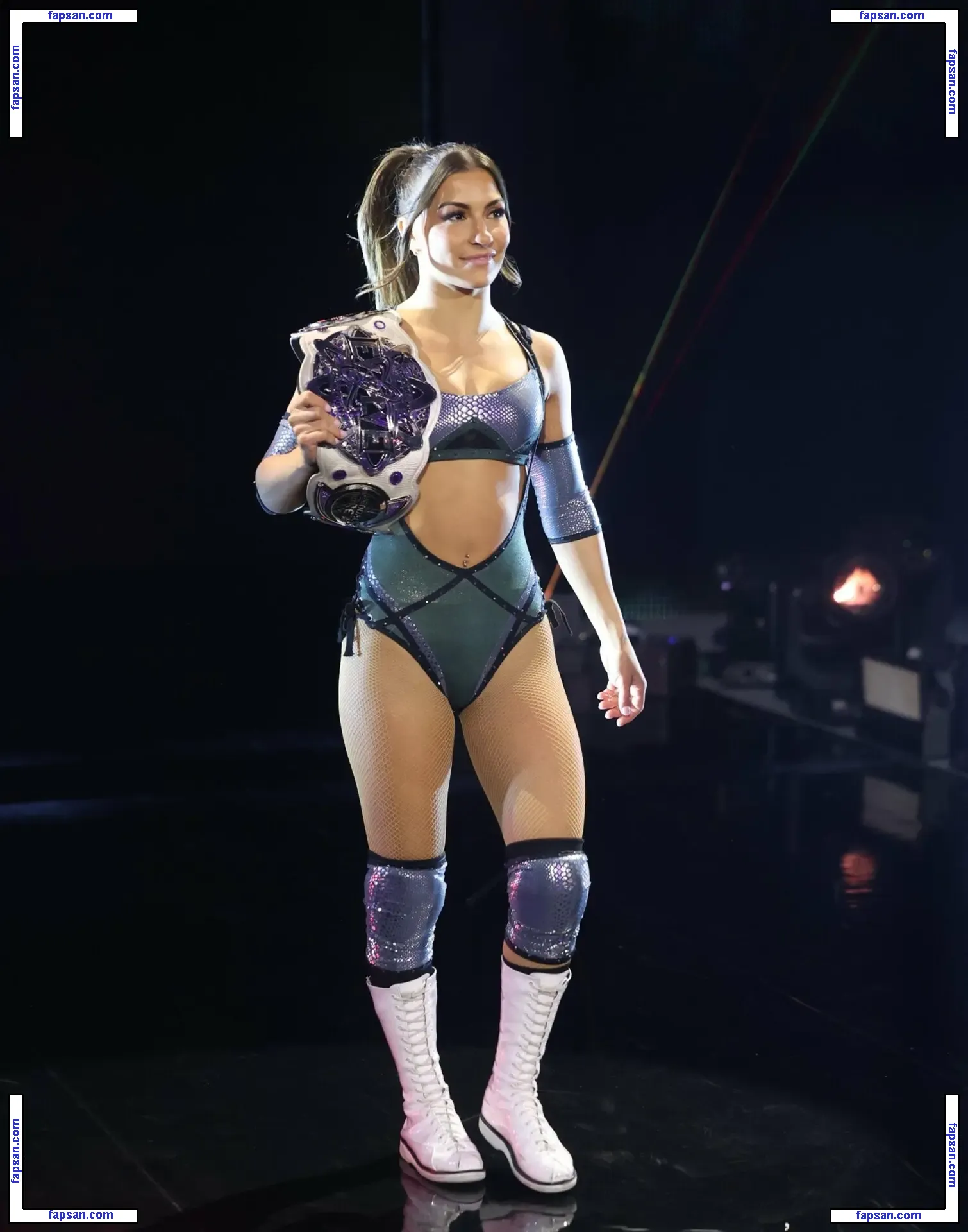 Kendal Grey nude photo #0010 from OnlyFans