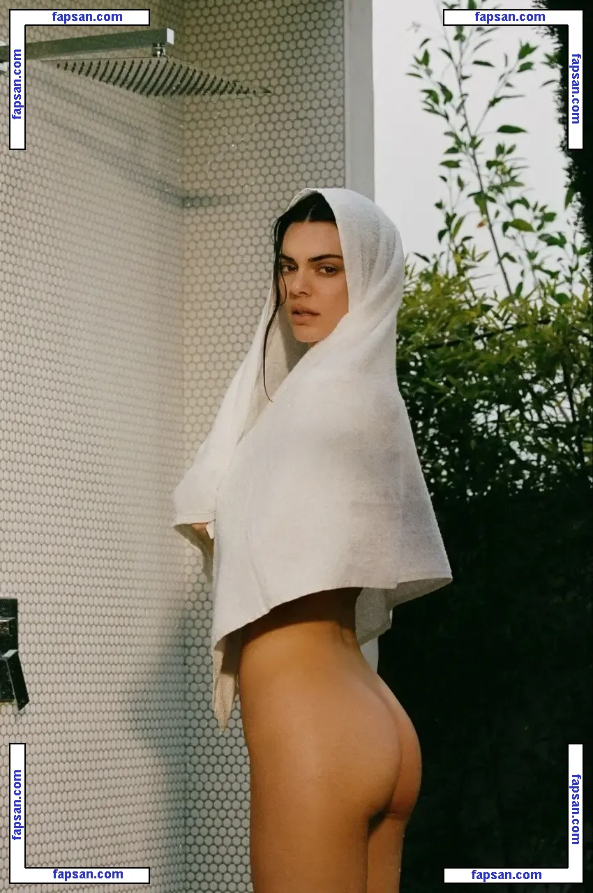 Kendall Jenner Ai Porn nude photo #0011 from OnlyFans