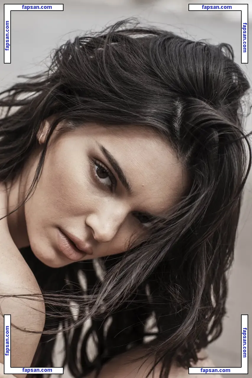 Kendall Jenner nude photo #0468 from OnlyFans
