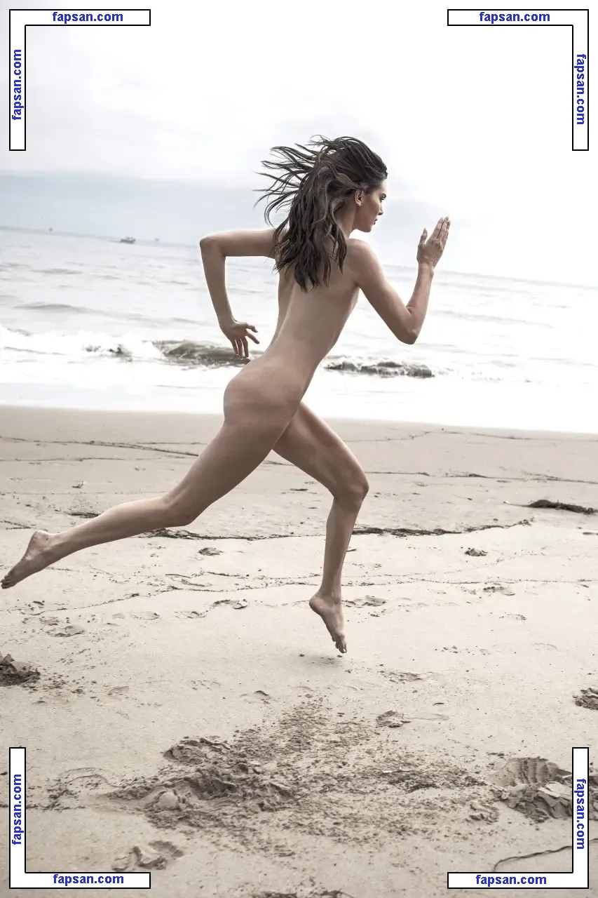 Kendall Jenner nude photo #0475 from OnlyFans