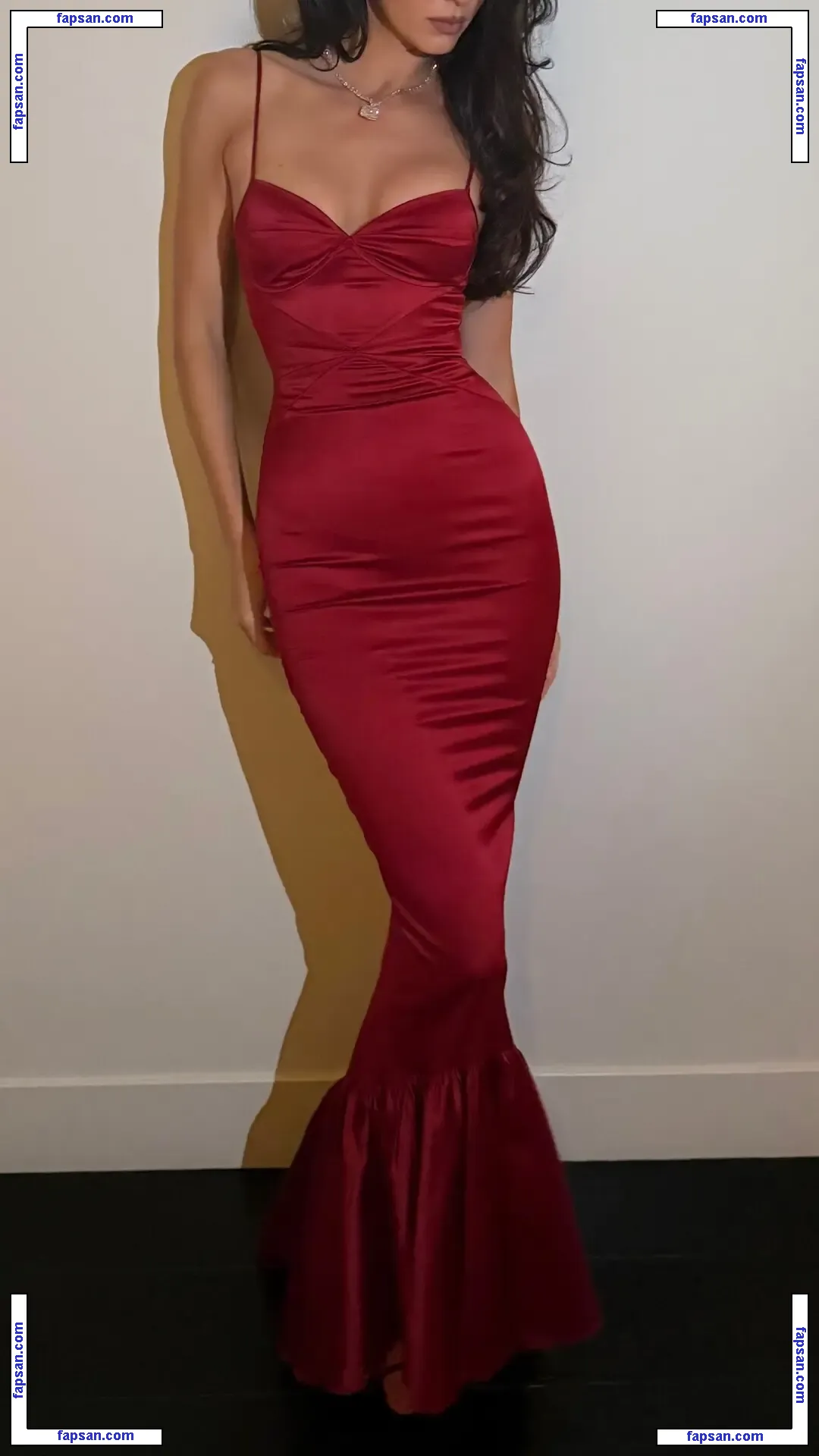 Kendall Jenner голая фото #15181 с Онлифанс