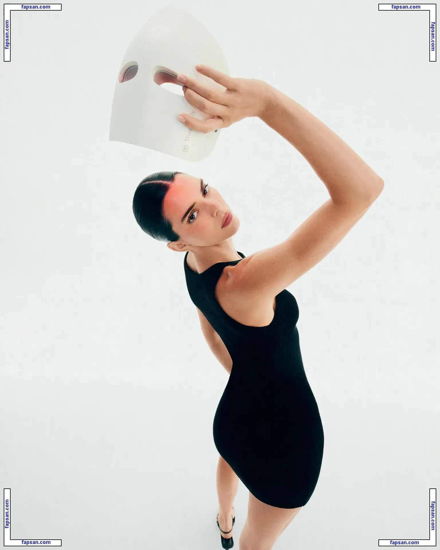 Kendall Jenner голая фото #15182 с Онлифанс