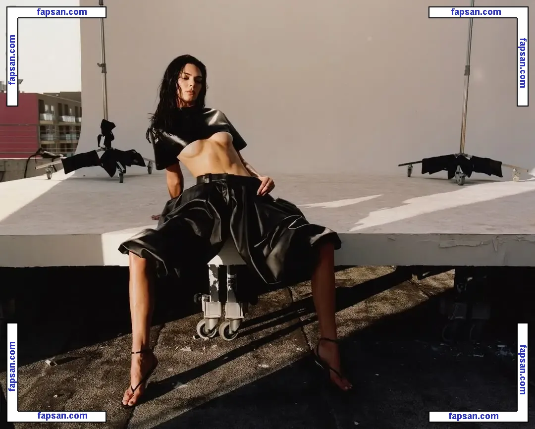 Kendall Jenner nude photo #15195 from OnlyFans