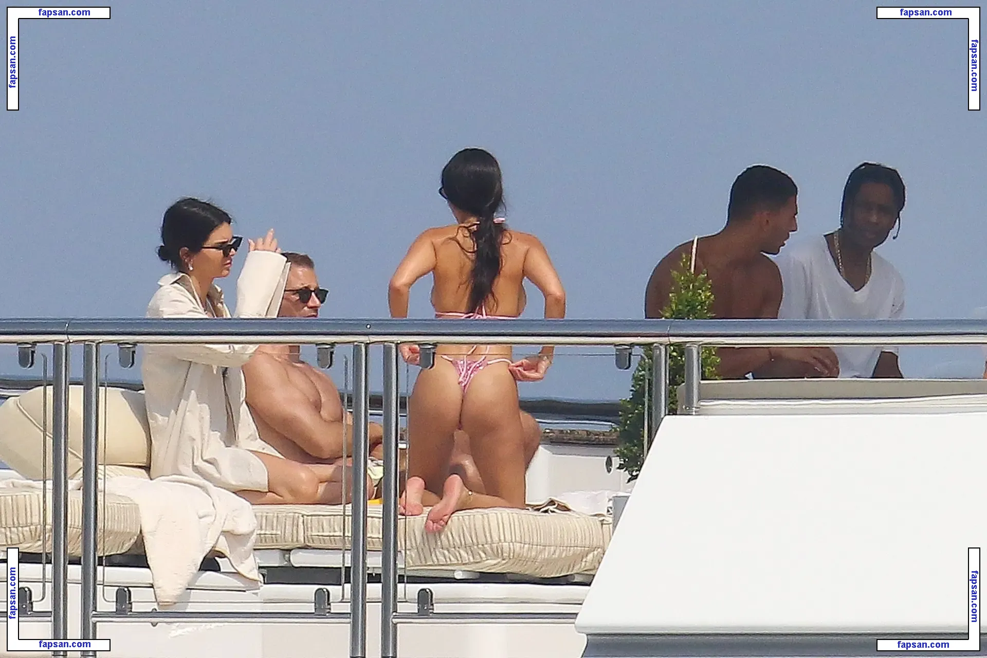 Kendall Jenner nude photo #2093 from OnlyFans