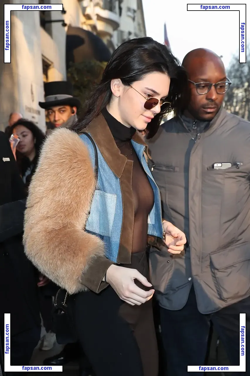 Kendall Jenner голая фото #2574 с Онлифанс