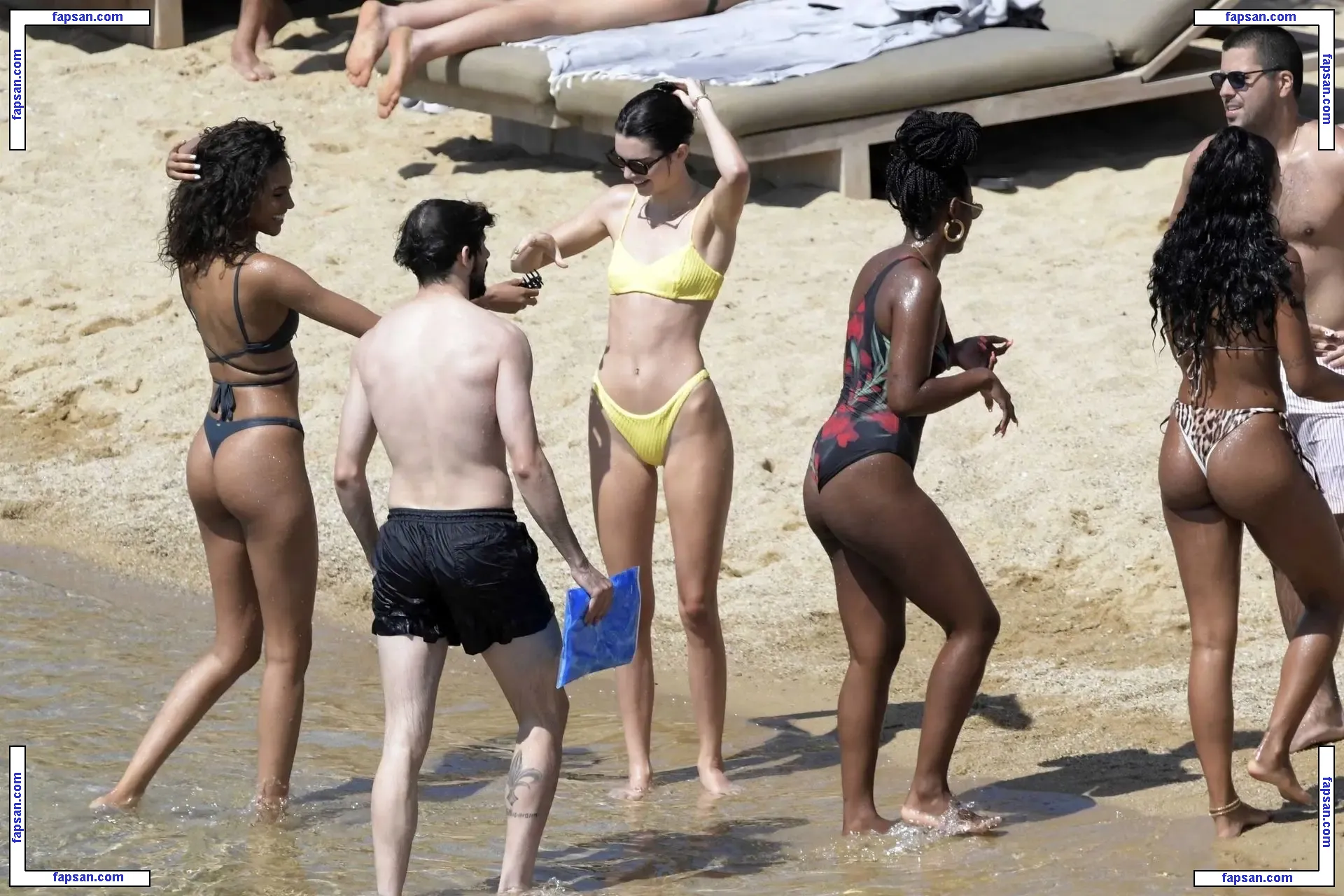 Kendall Jenner nude photo #4482 from OnlyFans