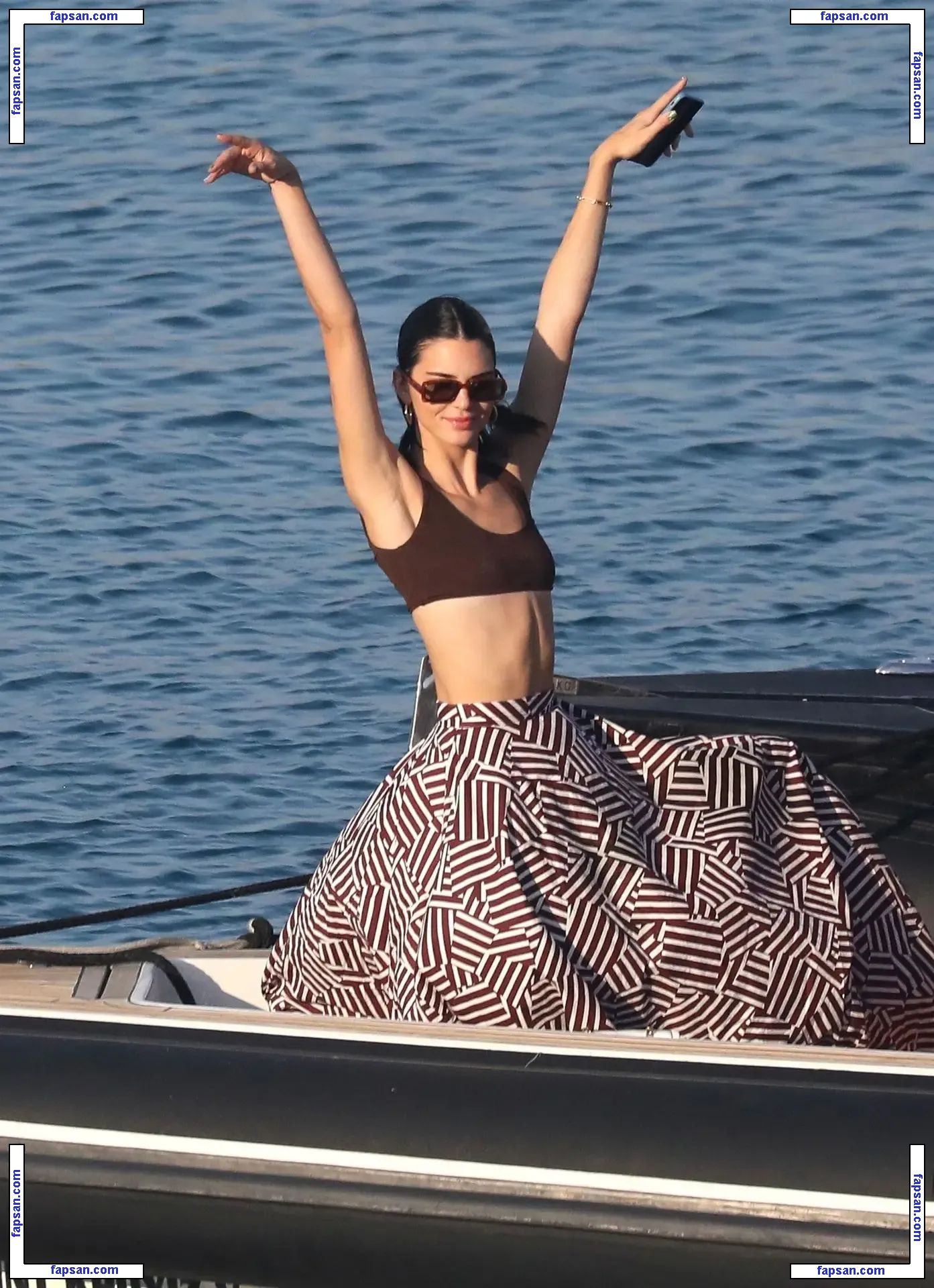 Kendall Jenner nude photo #4563 from OnlyFans