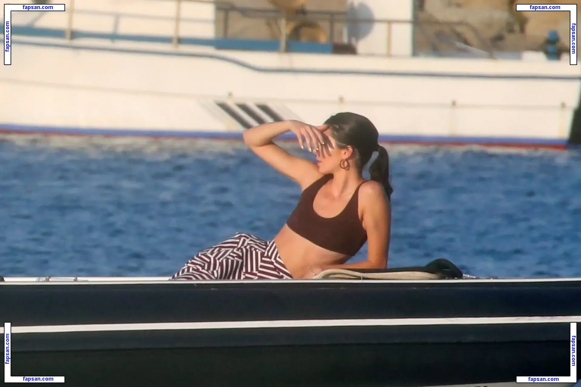Kendall Jenner nude photo #4599 from OnlyFans