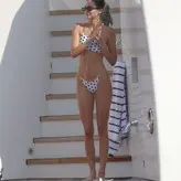Kendall Jenner nude #4050