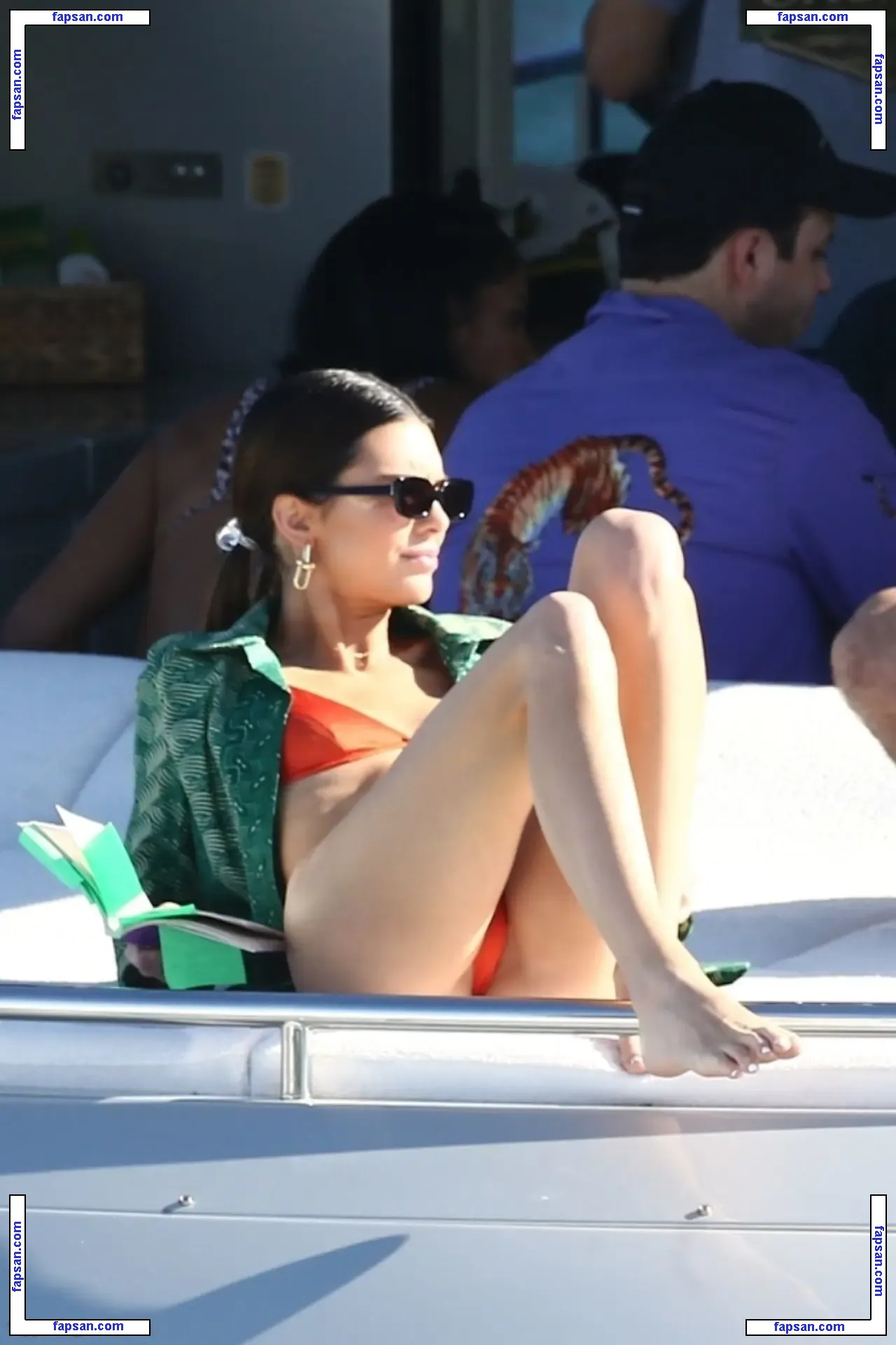 Kendall Jenner nude photo #5080 from OnlyFans
