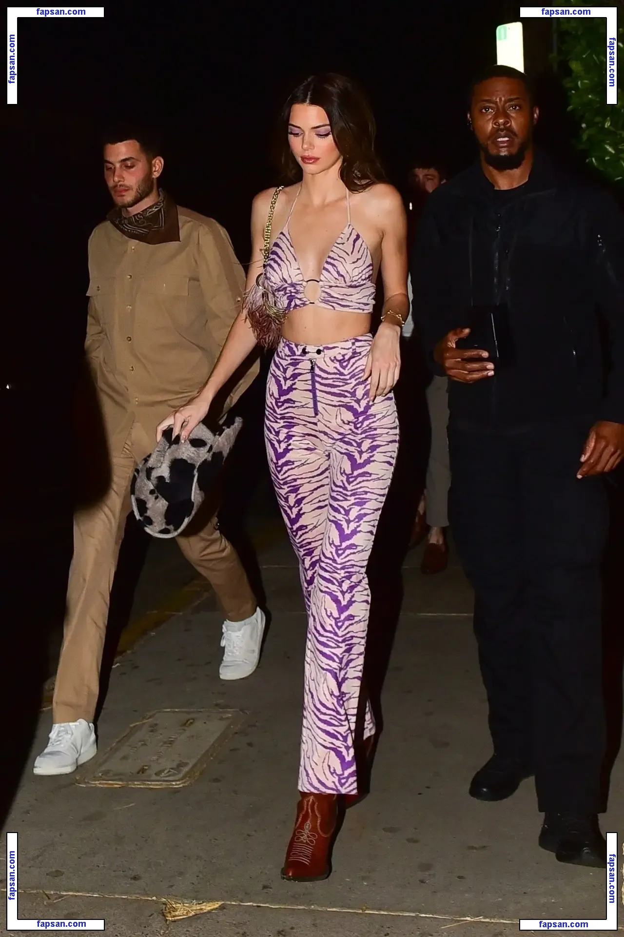Kendall Jenner nude photo #5922 from OnlyFans