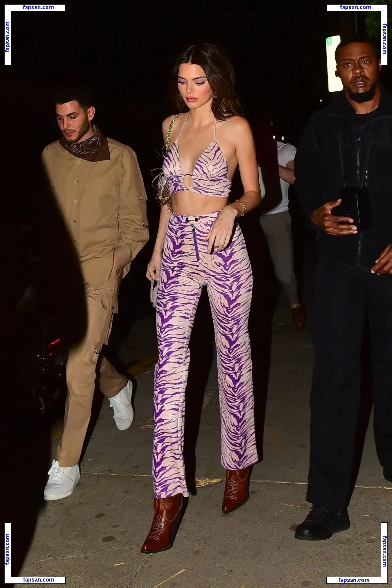 Kendall Jenner nude photo #5924 from OnlyFans