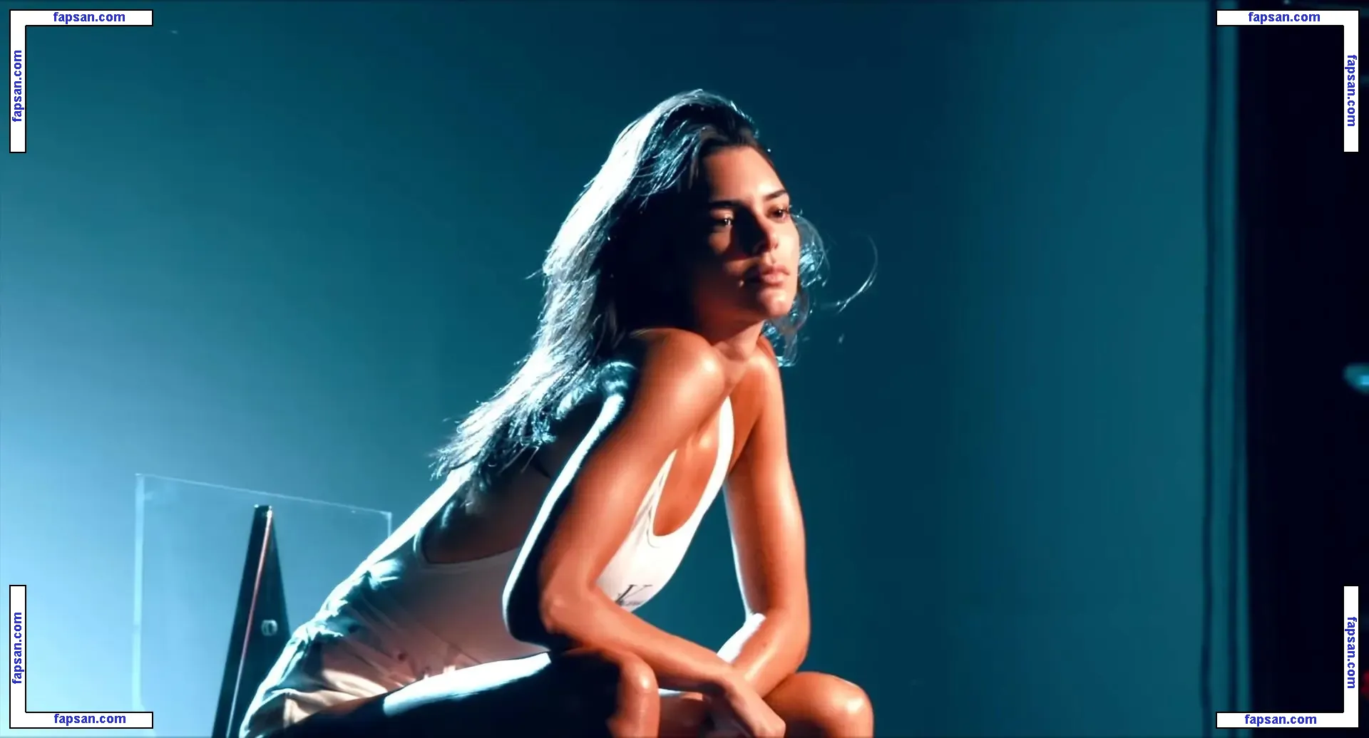 Kendall Jenner nude photo #5942 from OnlyFans