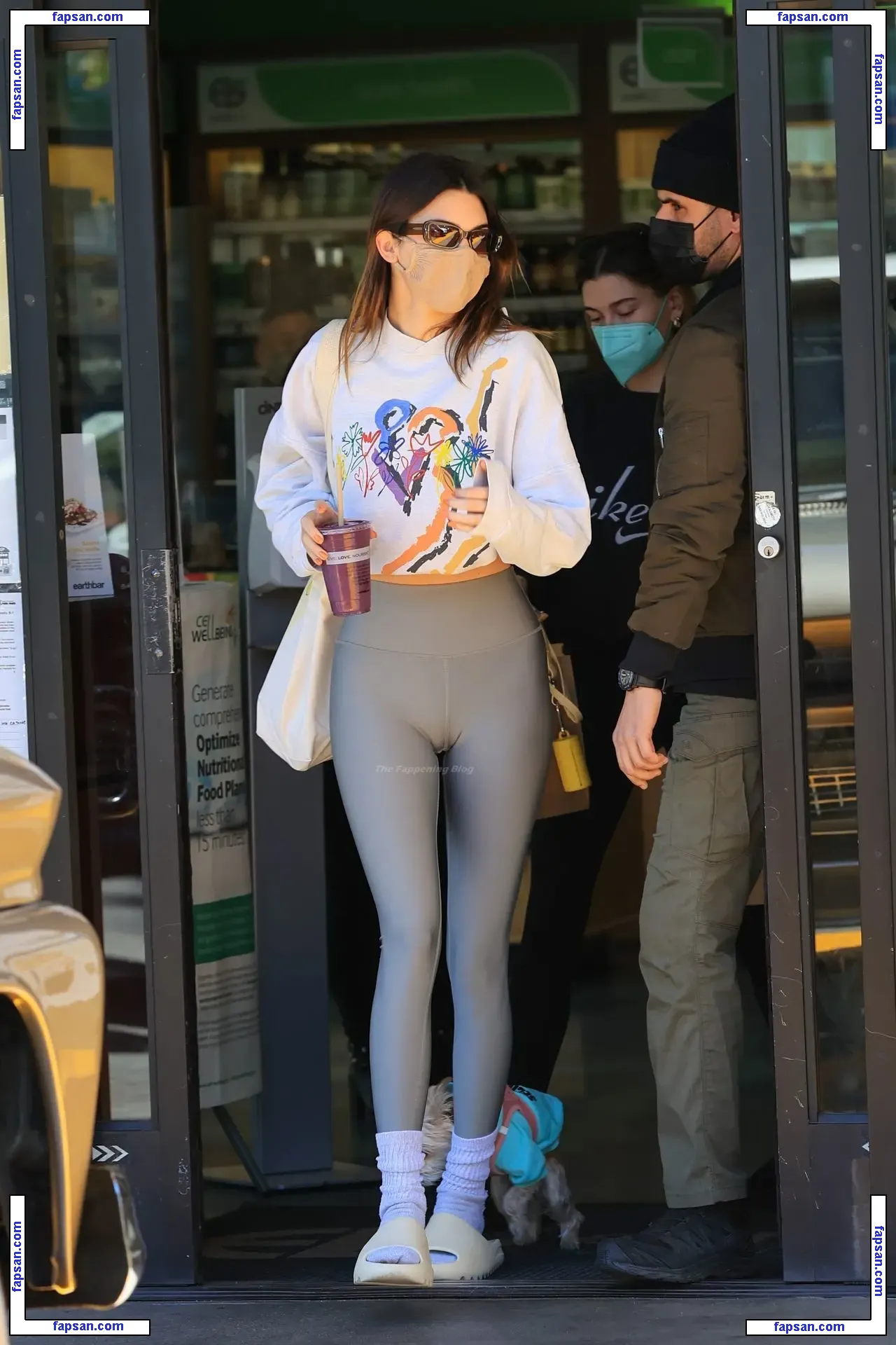Kendall Jenner nude photo #7020 from OnlyFans